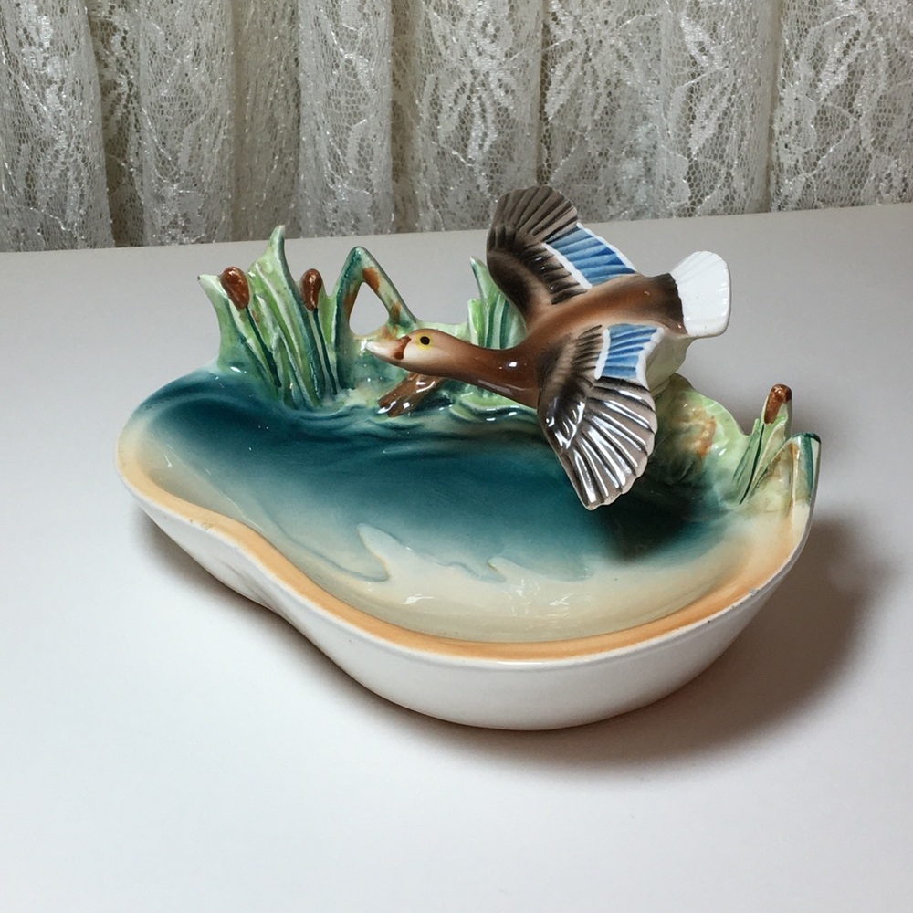 Rare Vintage MCM decor Ceramic Duck Pond Decorative Dish Giftcraft